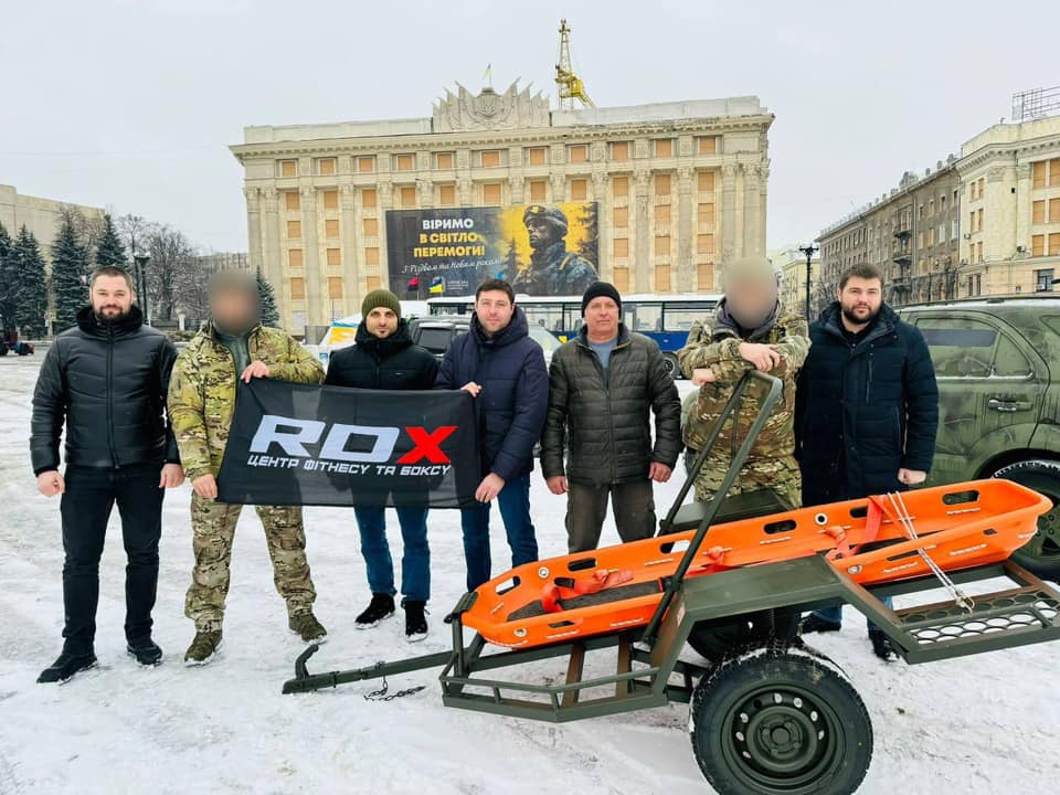 Передали отдельному разведывательно-диверсионному подразделению "Кракен" эвакуационную тележку.